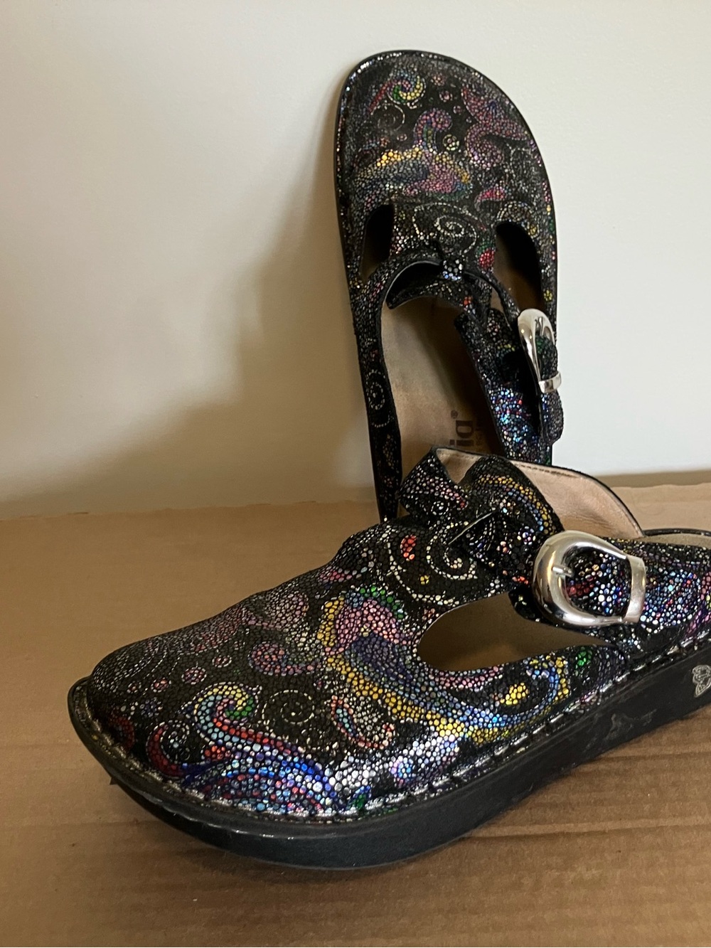 ALEGRIA Sparkle Mary Jane Platform Clog - Lisa Frank core